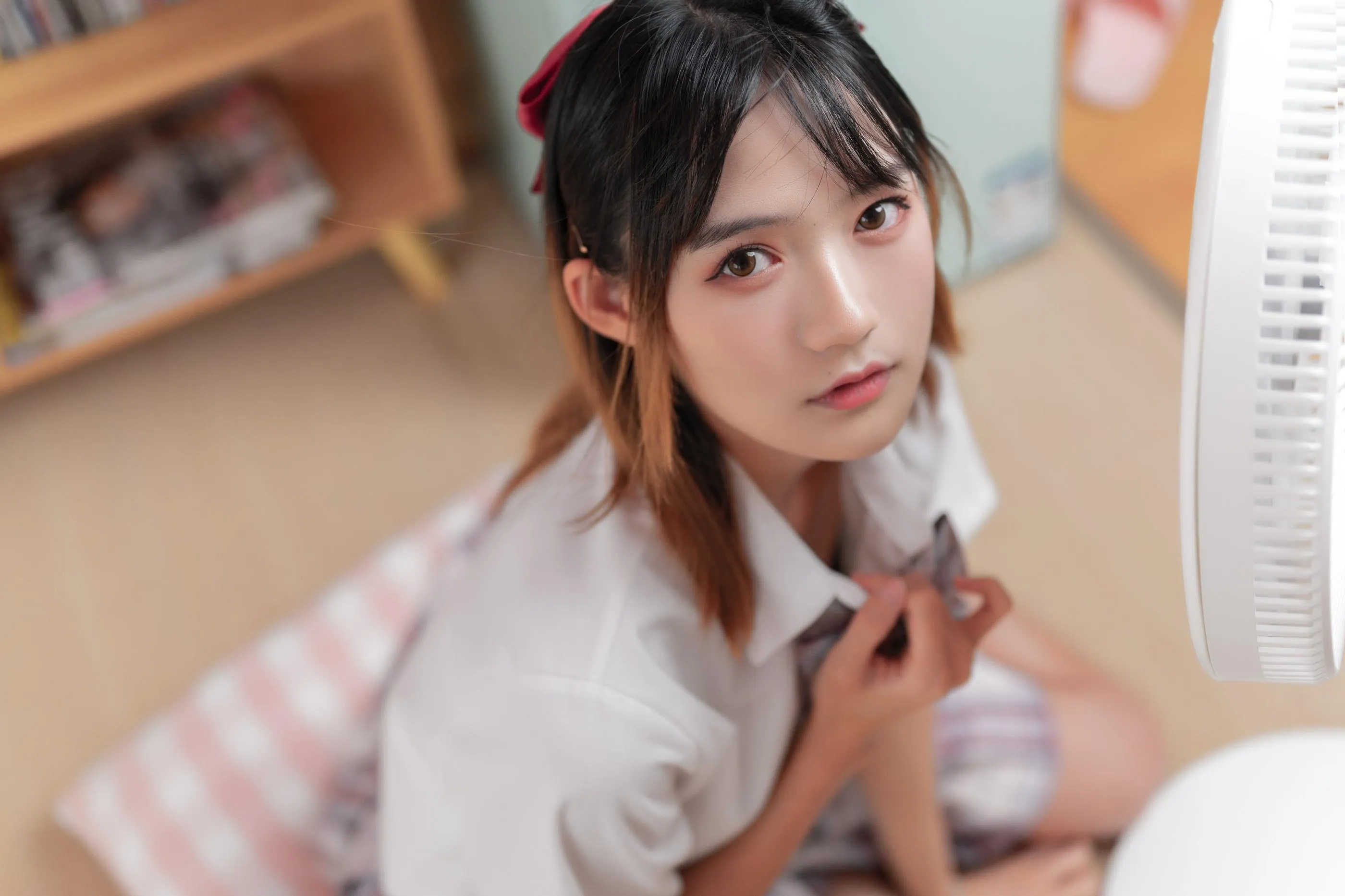 [艺图语] 2022.05.18 少女心事 兔子Zzz不吃胡萝卜 [32P]插图8
